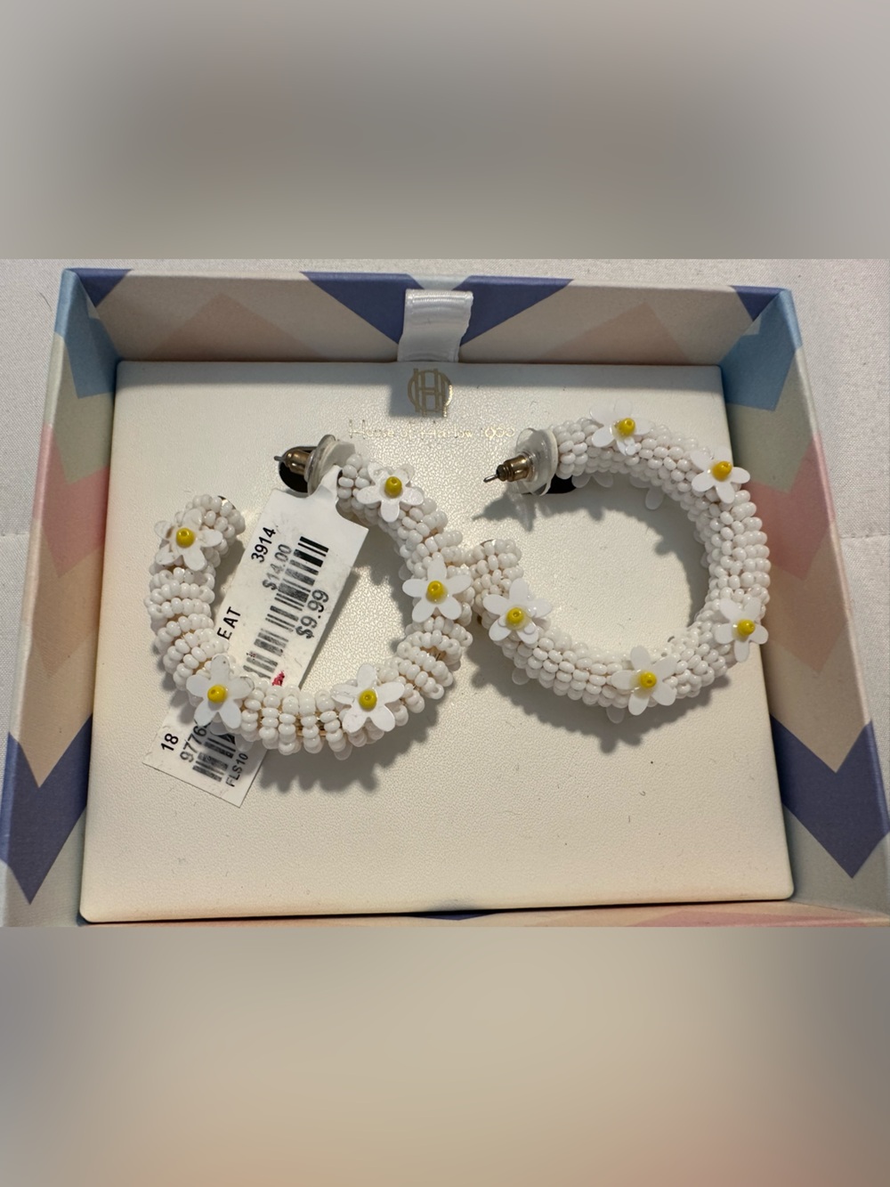 Beaded Daisy Hoop Earrings - White